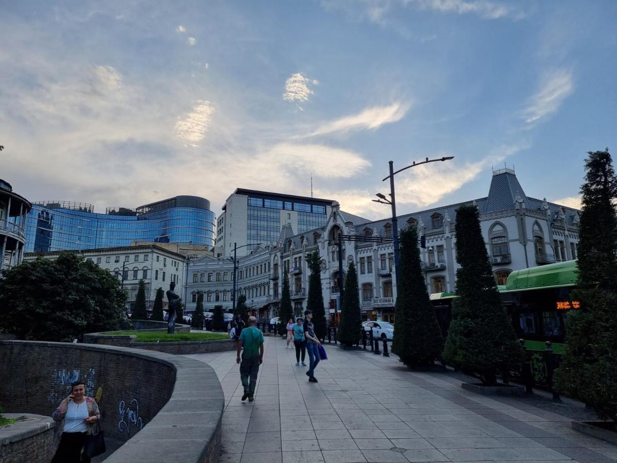 Old Tbilisi Freedom Square, Tbilisi Площадь Свободы Villa Exterior photo